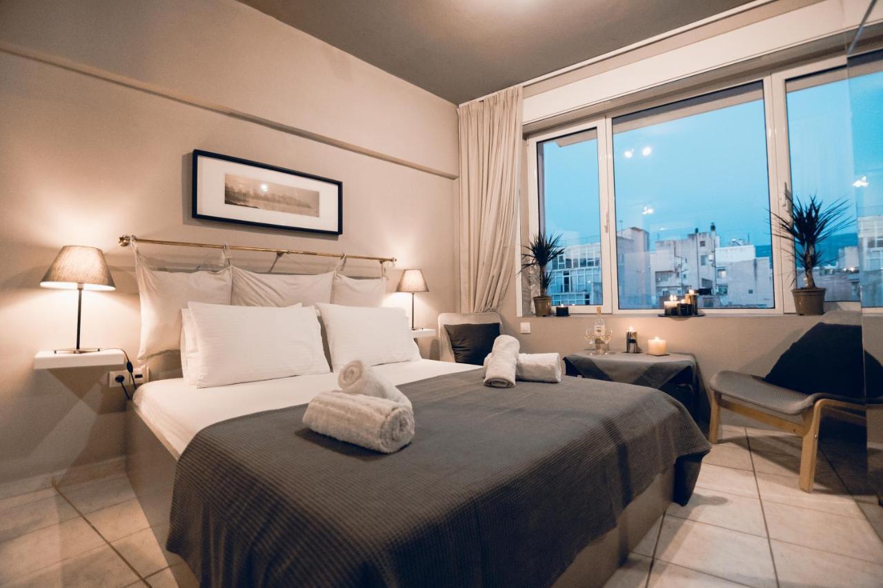 Acrolights By Night Apartment Athena Bagian luar foto